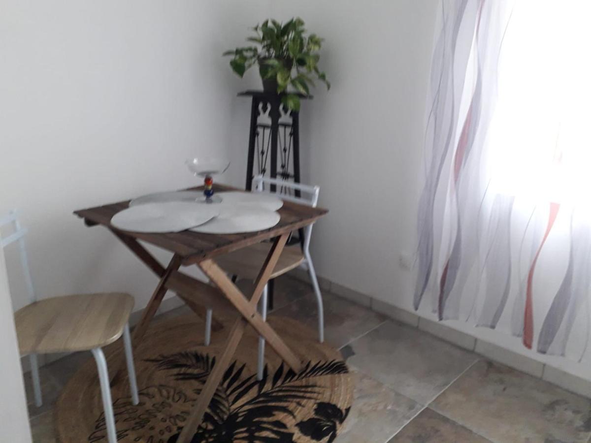 "Cosy Trendy & Chic" - Stayhome Кимпер Екстериор снимка